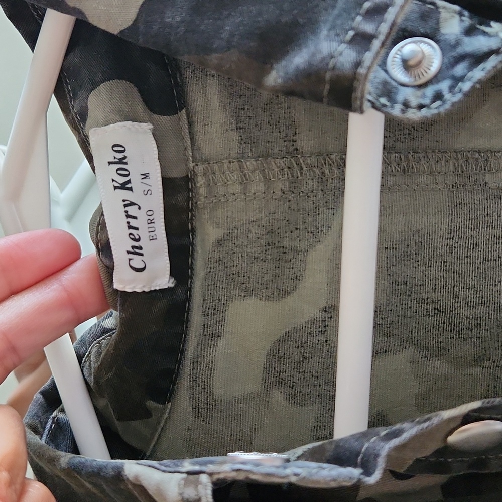 camo jacket - Picture 2 of 2
